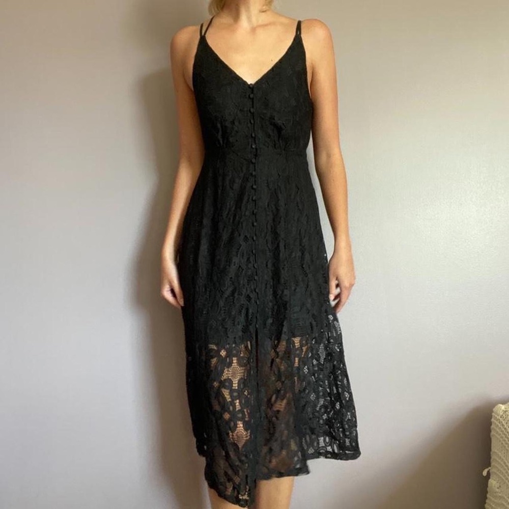 black lace midi dress